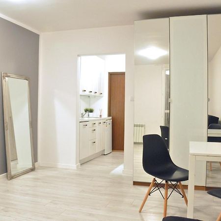 Nice And Comfy Studio Close To Old Town And Metro. Warsaw Exterior photo