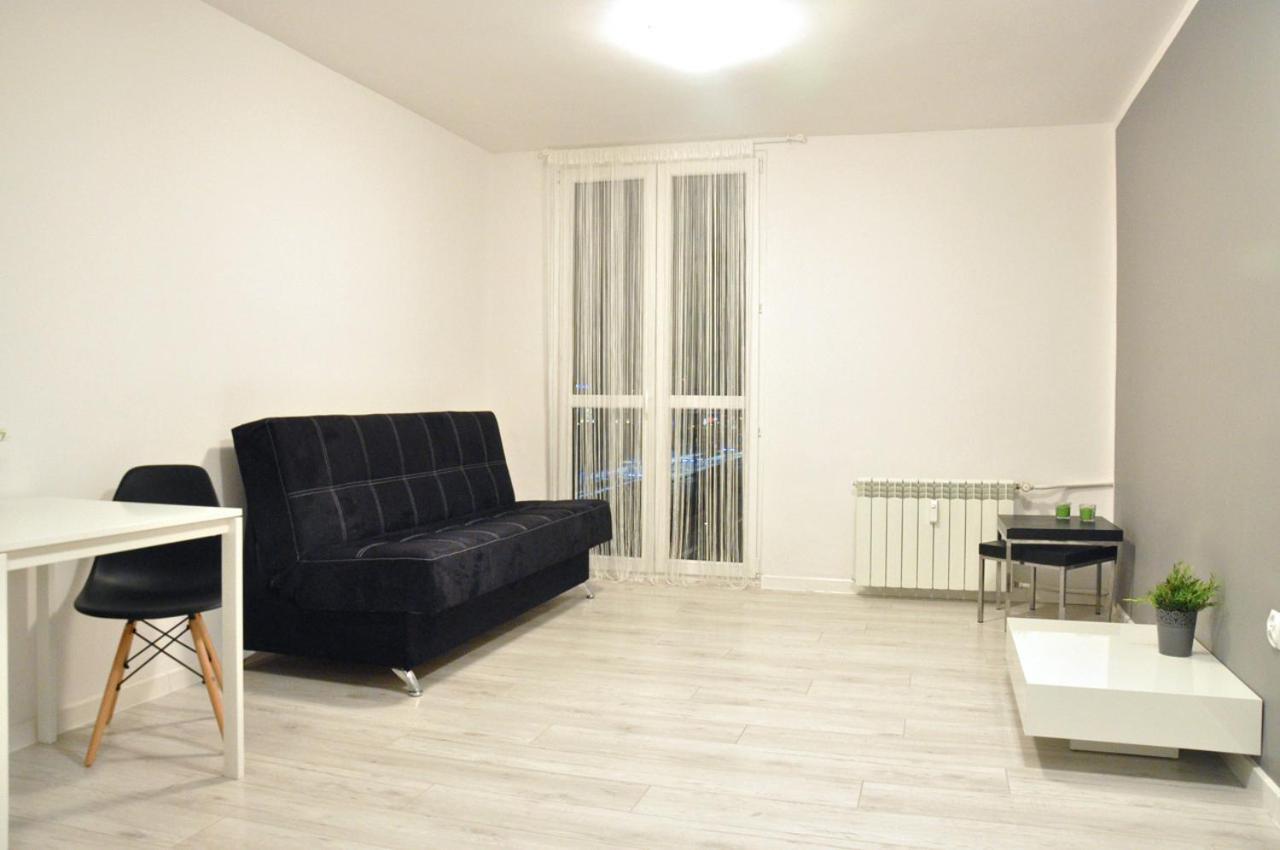 Nice And Comfy Studio Close To Old Town And Metro. Warsaw Exterior photo